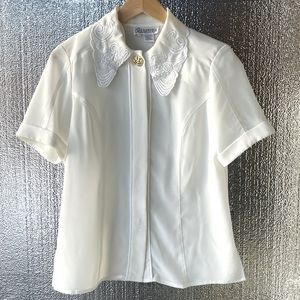 Alexandria white blouse size 4